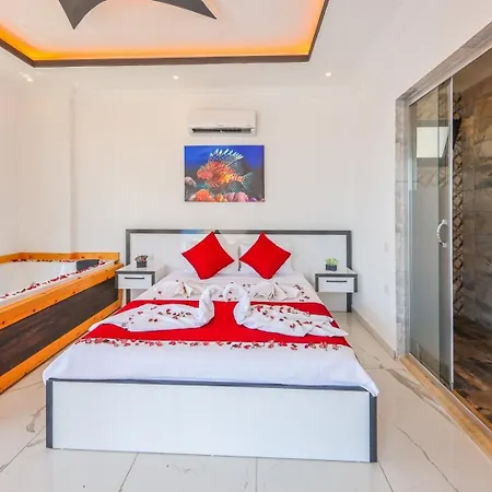 Uezuem Hotel Kaş