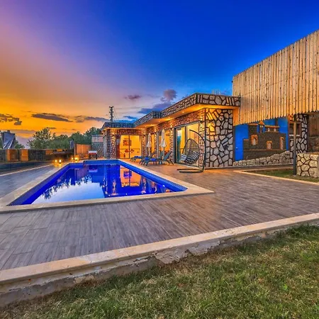 Uezuem 4* Kaş
